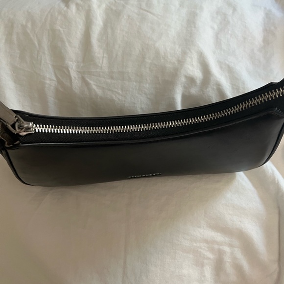 Black Handbag - Picture 3 of 4